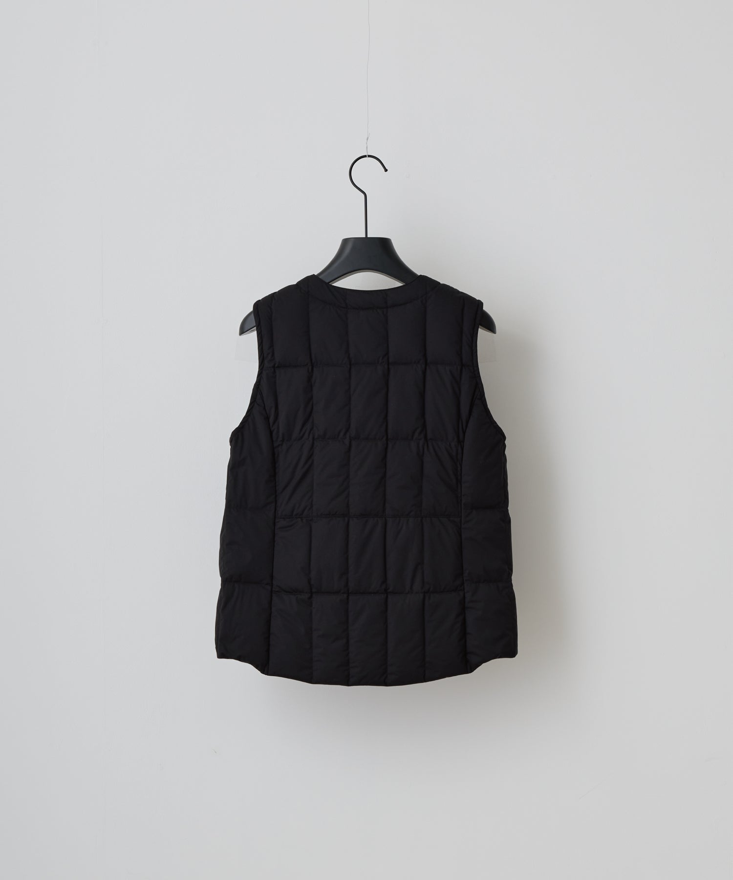ほぼ未使用✨YOSOOU ダウンベスト　黒　L 2_52a4de69-ab42-4948-8bac-